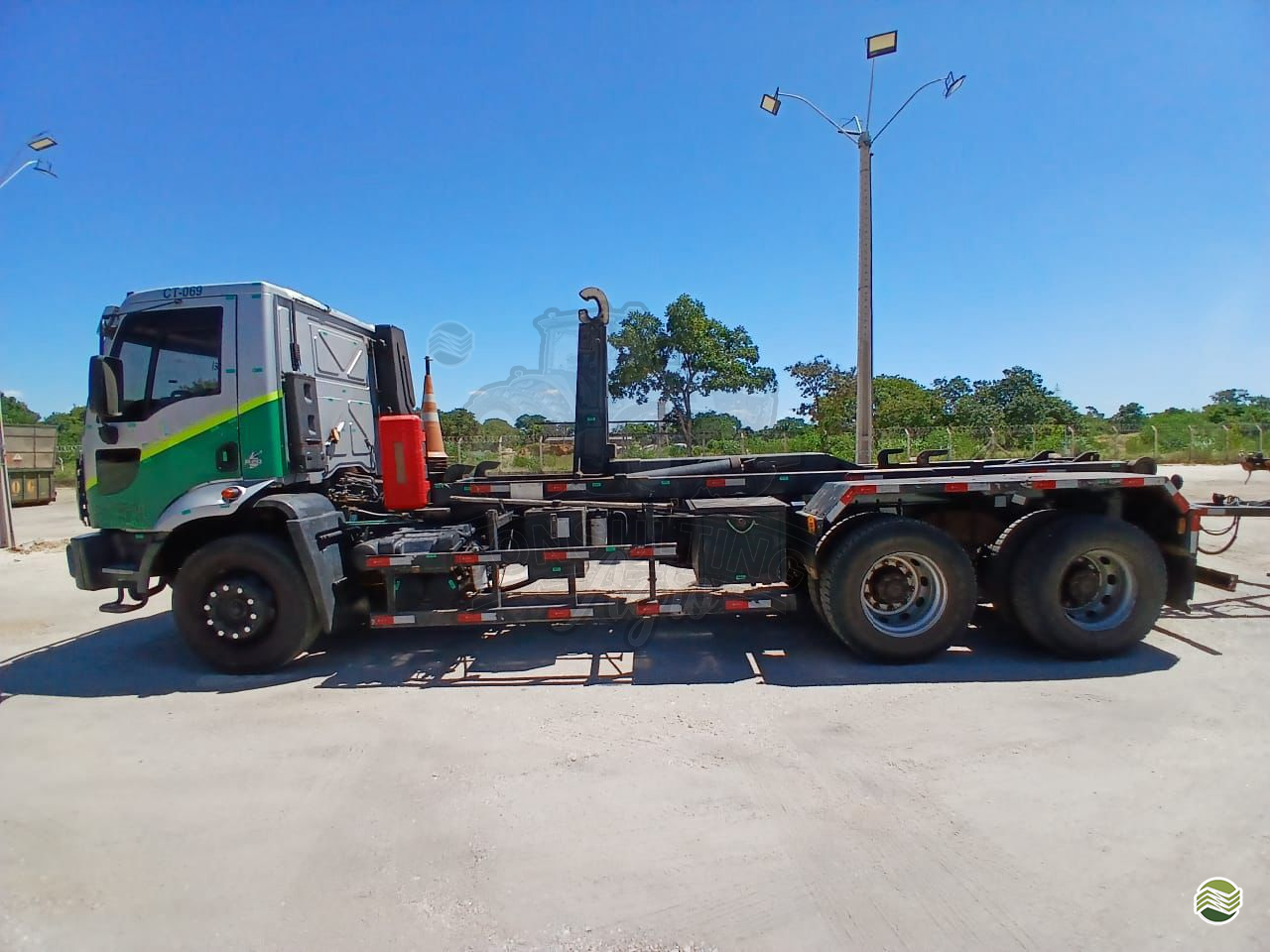 CAMINHAO FORD CARGO 3133 Roll ON OFF Consulting Agro ITUVERAVA SÃO PAULO SP